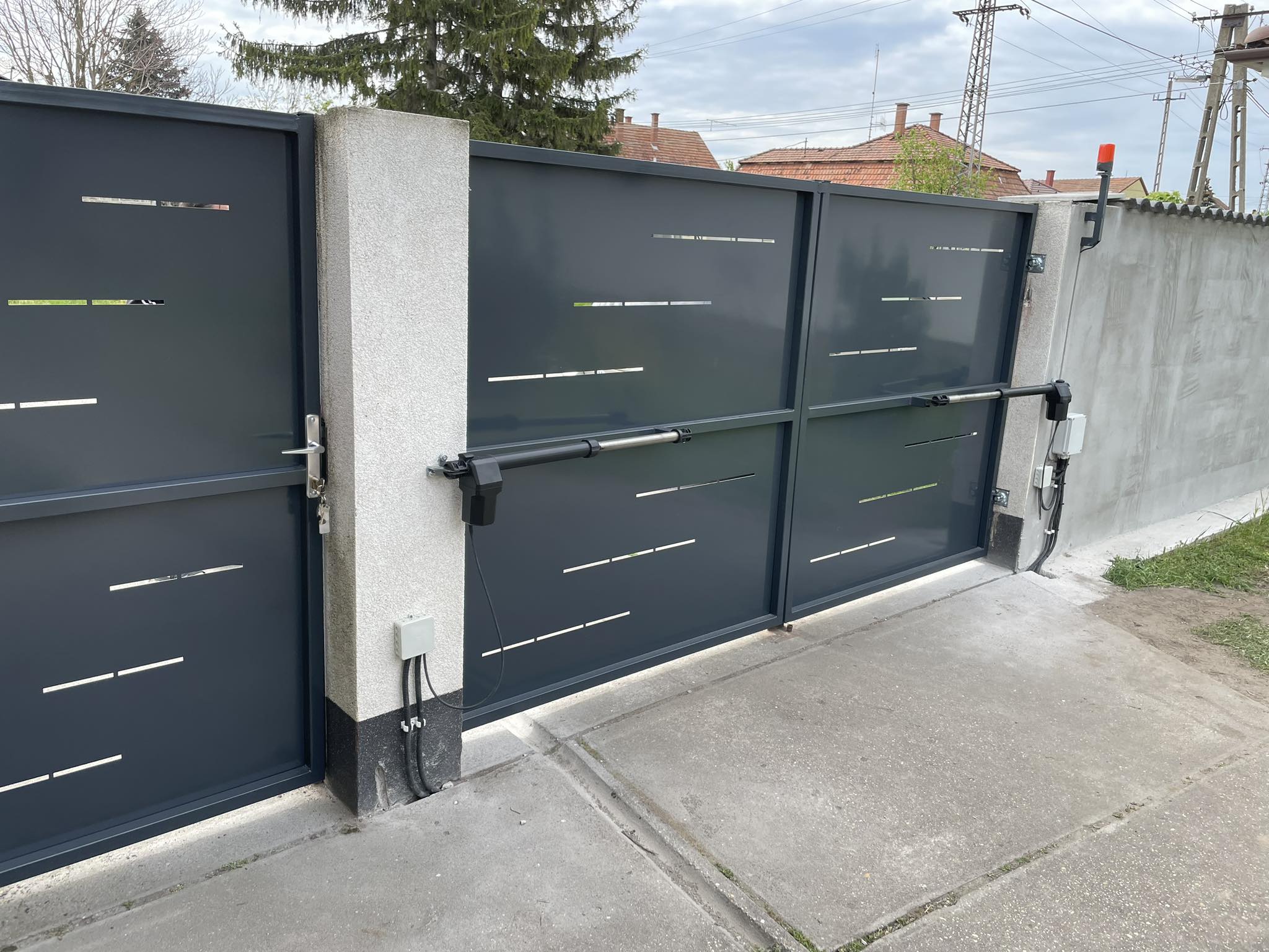 349191351_1309763399894146_8834134186112103614_n